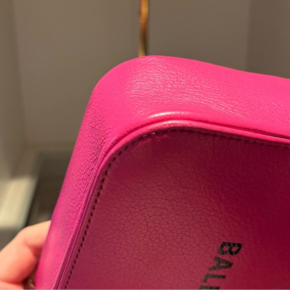 Balenciaga XS Camera Bag - Hot Pink - Picture 4 of 9
